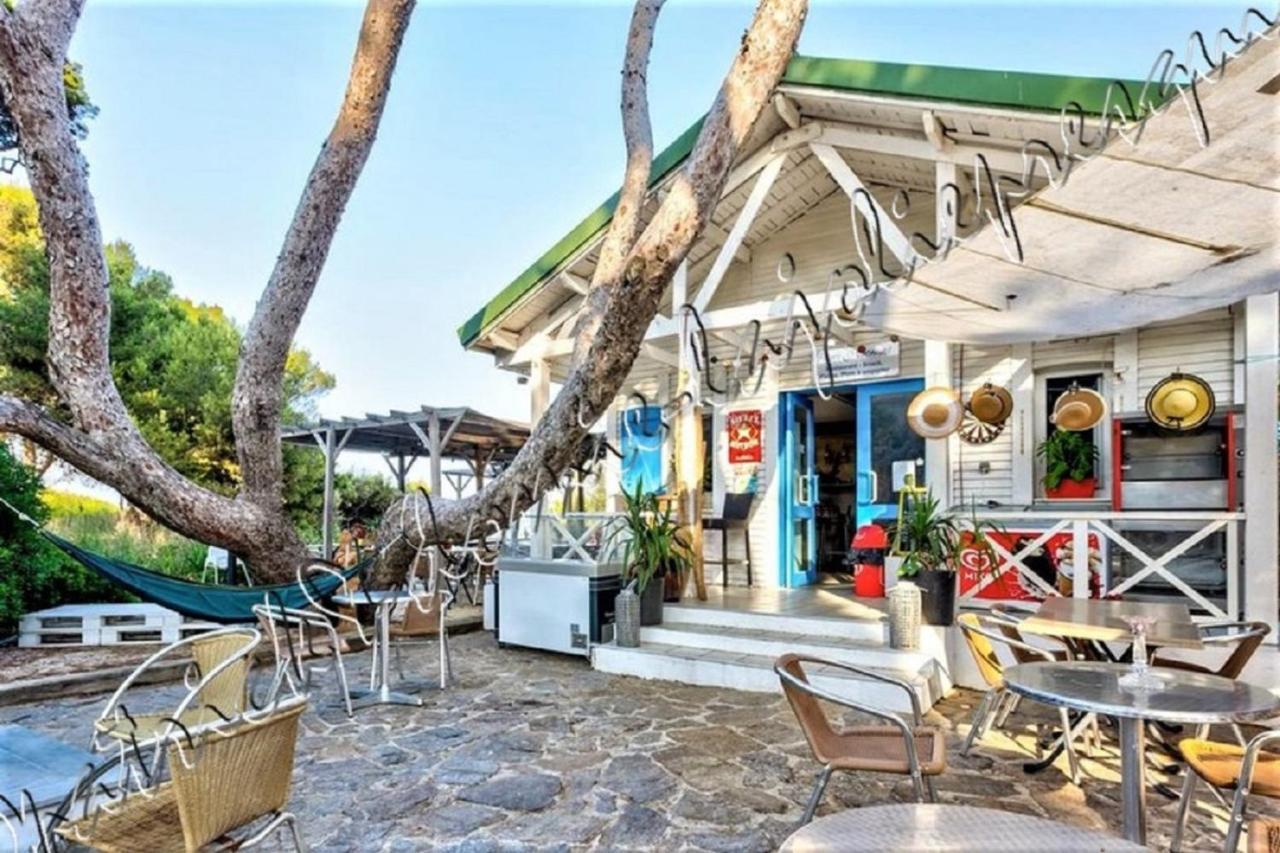 Magnifique Parc De La Presqu'Ile Avec Piscine Et Plage Face A Porquerolles ! Hyeres Bagian luar foto