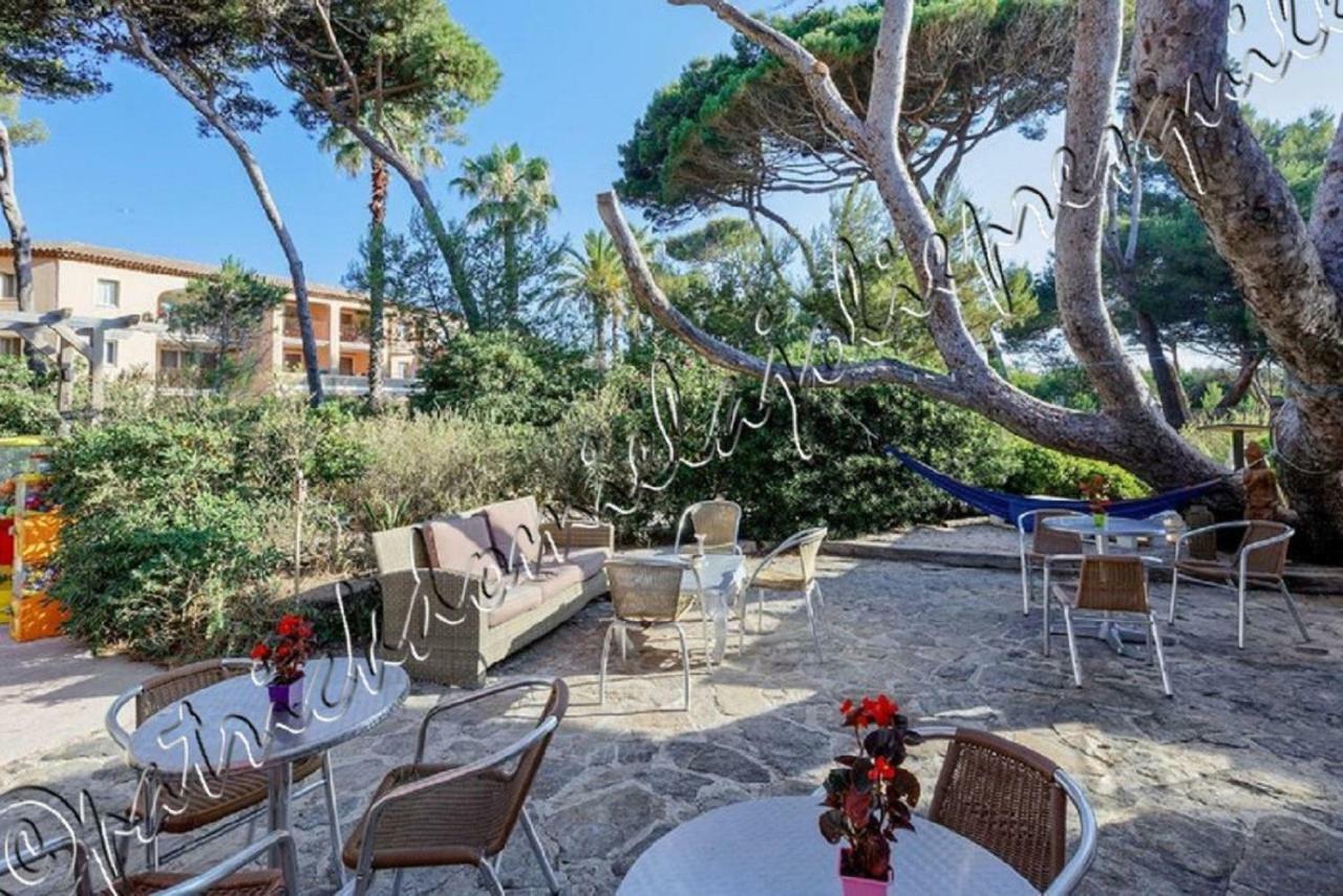 Magnifique Parc De La Presqu'Ile Avec Piscine Et Plage Face A Porquerolles ! Hyeres Bagian luar foto